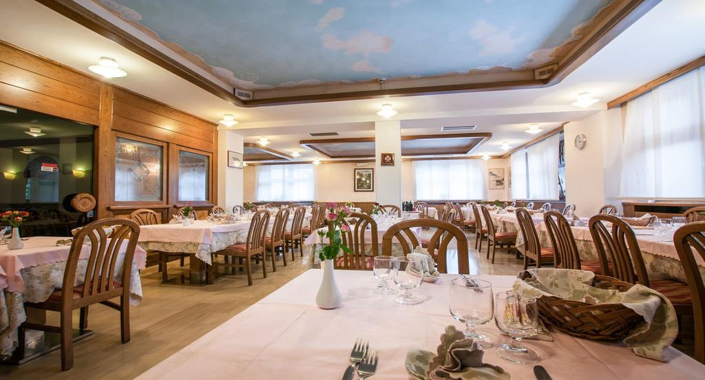 Albergo Sayonara Комано-Терме Екстер'єр фото